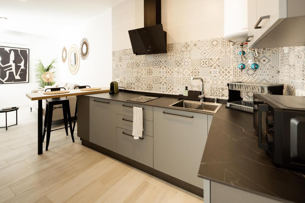 Apartamento Mucha Vida Little Apartments カディス エクステリア 写真