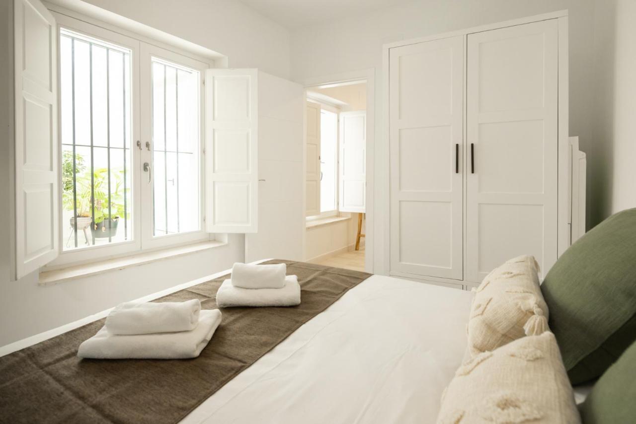 Apartamento Mucha Vida Little Apartments カディス エクステリア 写真